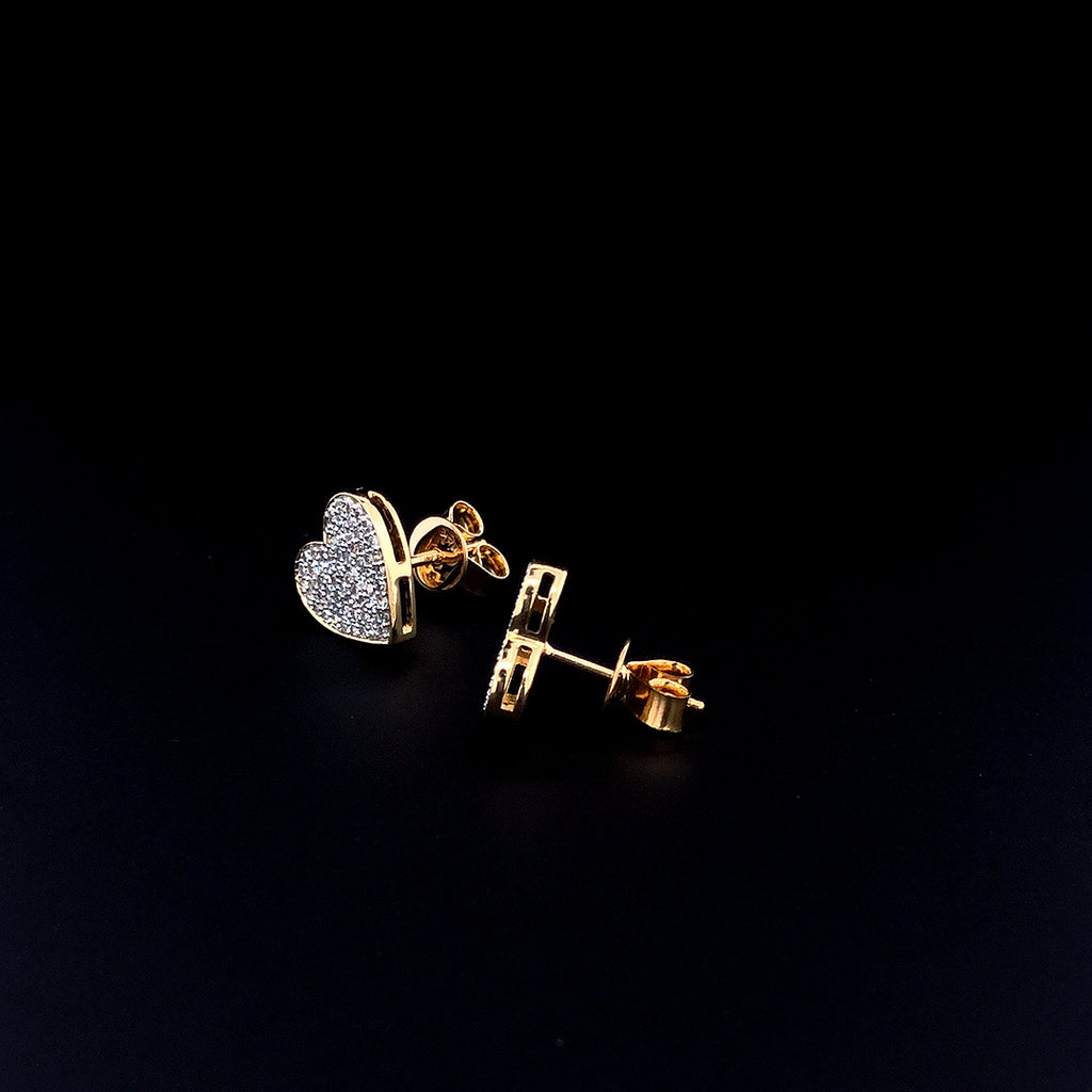 Heart-Shaped Pavé Stud Earrings - Gold-Plated (Vermeil) Lab-Grown Diamonds | VE232305