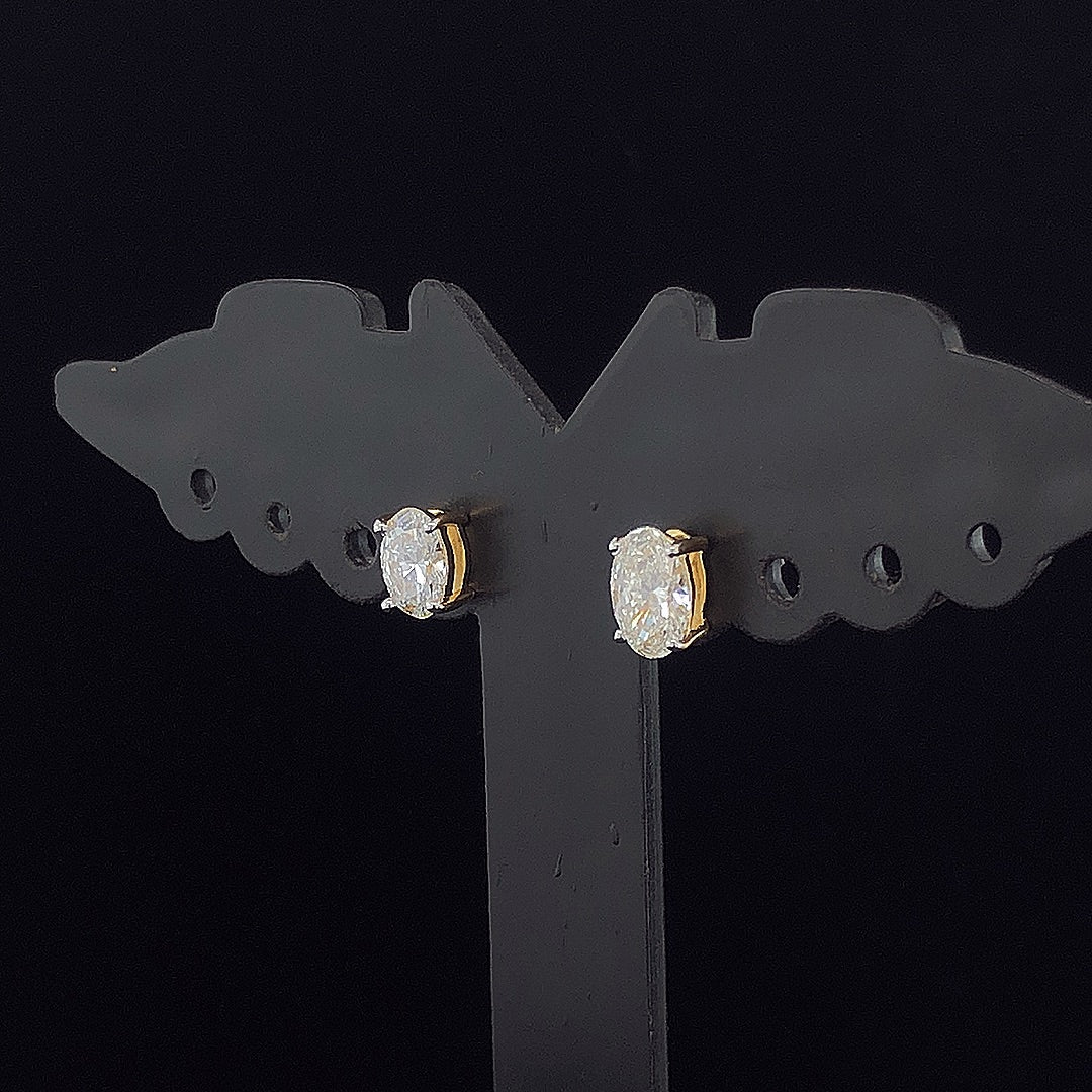 Oval Solitaire Stud Earrings - Gold-Plated (Vermeil) Lab-Grown Diamonds | VE250242