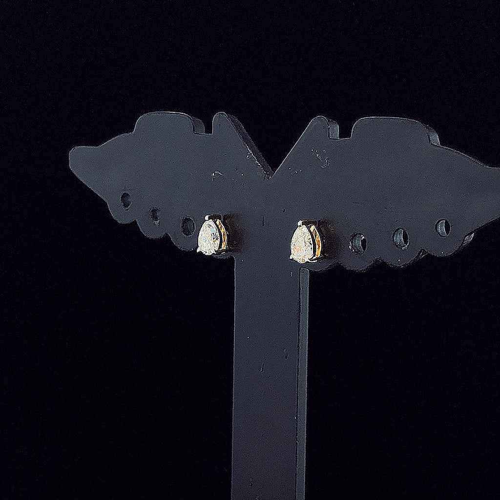 Pear-Shaped Solitaire Stud Earrings - Gold-Plated (Vermeil) Lab-Grown Diamonds | VE250249