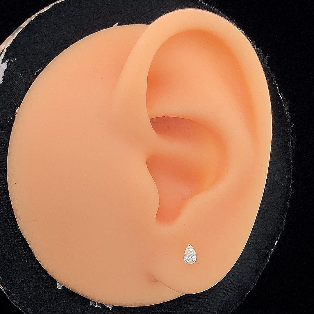 Pear-Shaped Pavé Stud Earrings - Gold-Plated (Vermeil) Lab-Grown Diamonds | VE250250