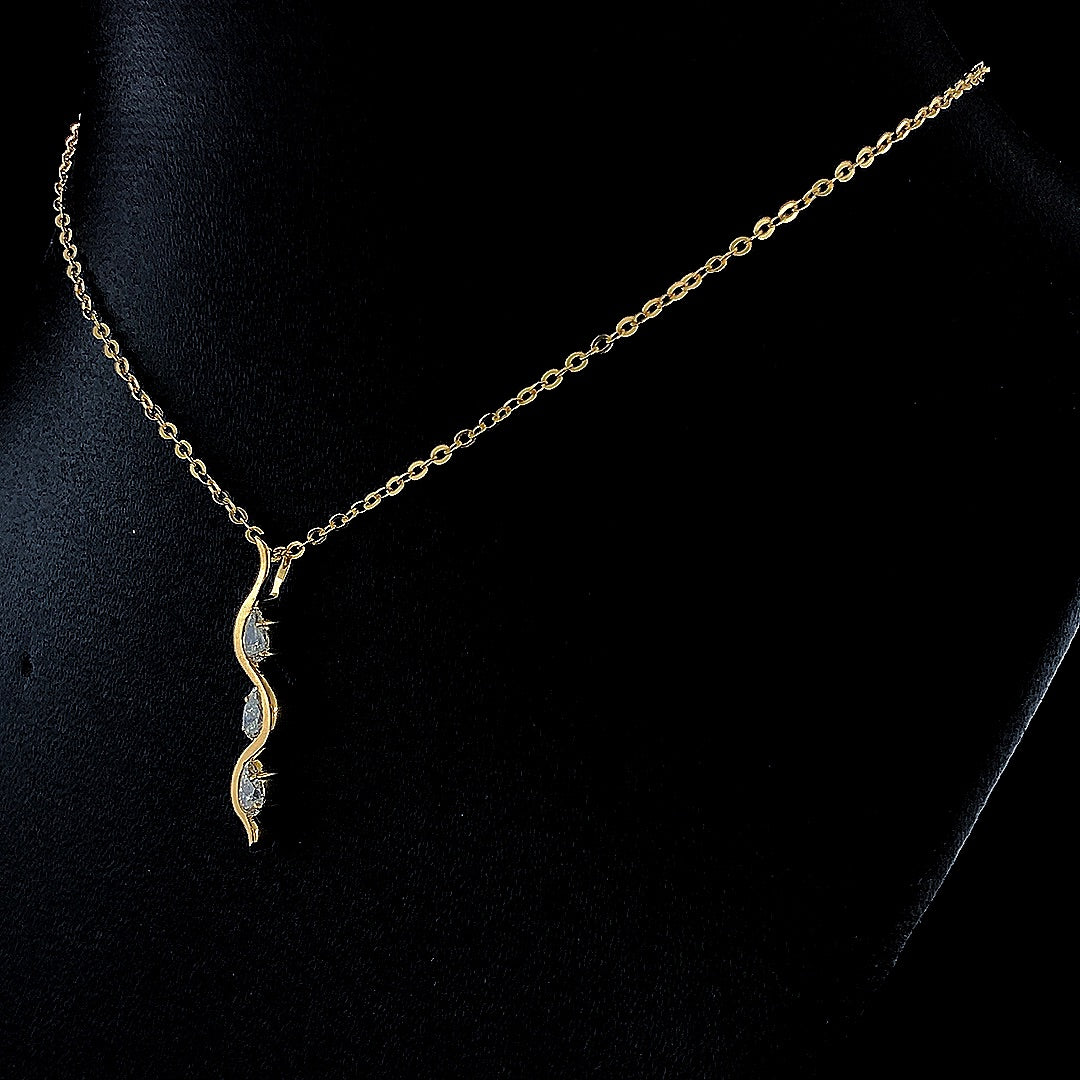 Triple Teardrop Twist Pendant - Gold-Plated (Vermeil) Lab-Grown Diamonds | VP250179