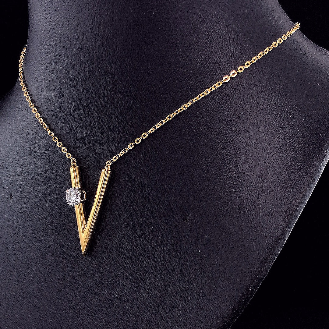 Letter V Initial Pendant - Gold-Plated (Vermeil) Lab-Grown Diamonds | VP250238A