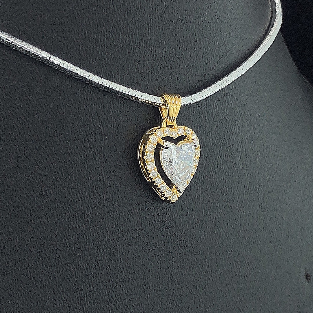 Heart-Shaped Diamond Halo Pendant - Gold-Plated (Vermeil) Lab-Grown Diamonds | VP250332
