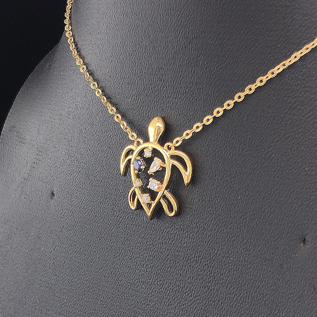 Sea Turtle Sapphire Pendant -Gold-Plated (Vermeil) Lab-Grown Diamonds | VP250386