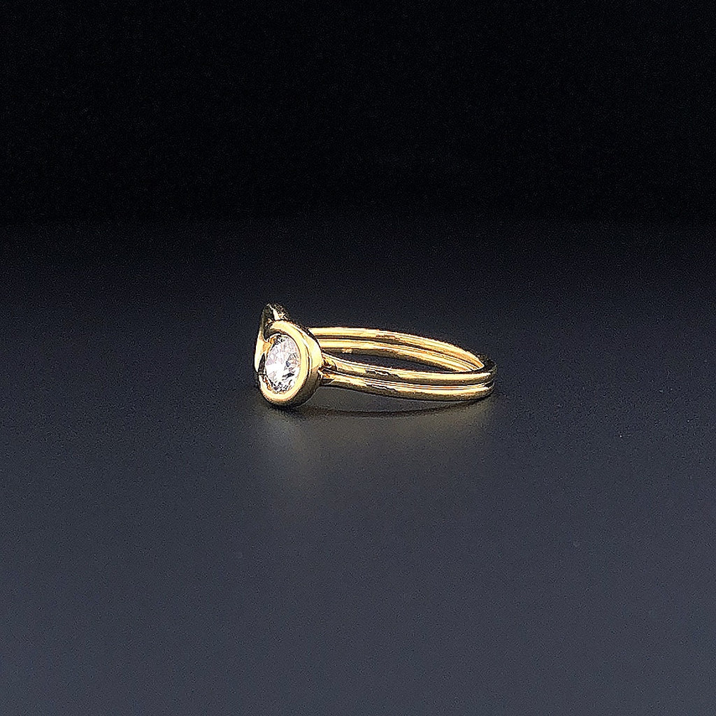 Gold-Plated (Vermeil) Lab-Grown Diamond Infinity Knot Solitaire Ring VR250090