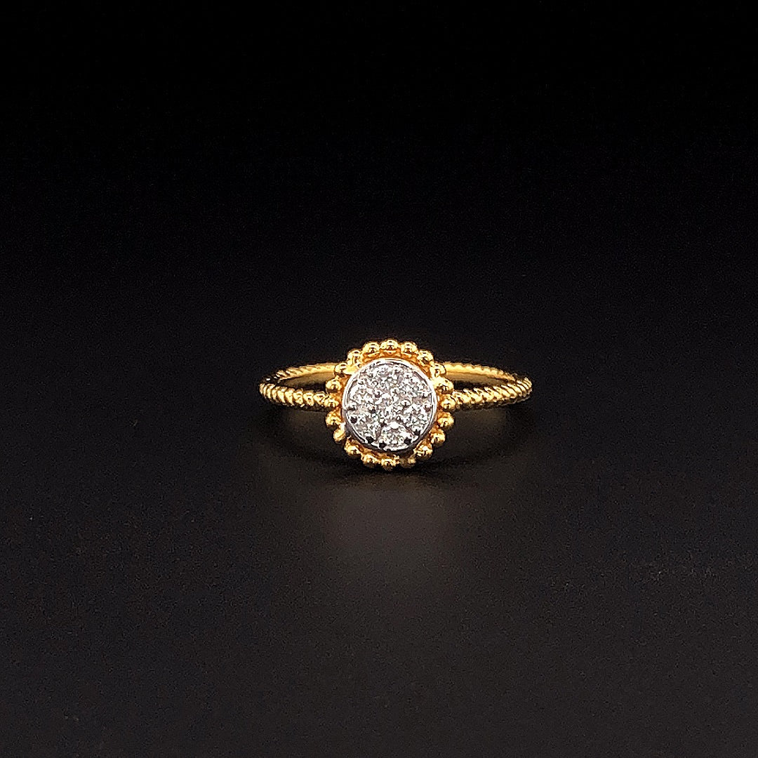 18K Gold-Plated (Vermeil) Lab-Grown Diamond Cluster Ring with Milgrain VR250146