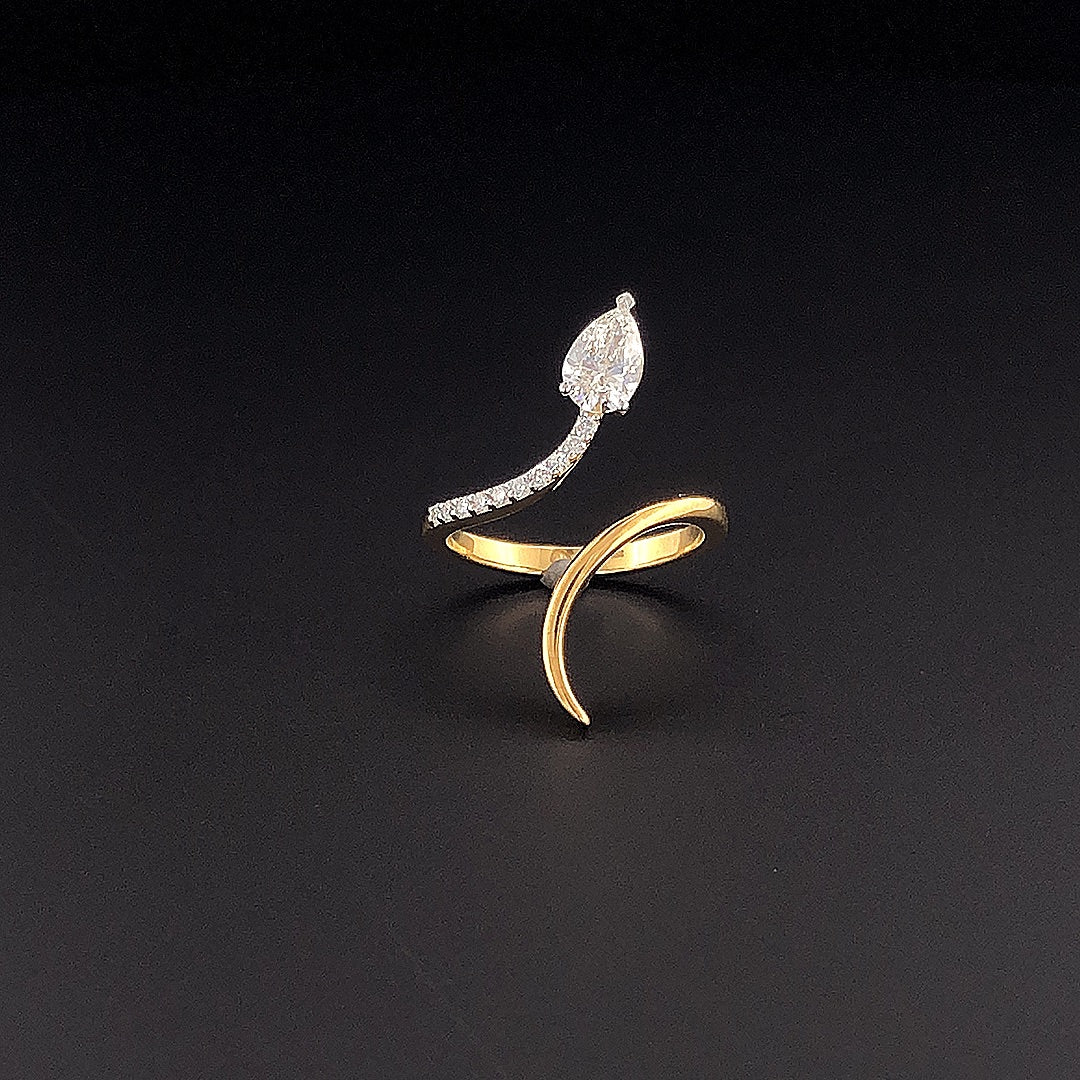 Gold-Plated Lab-Grown Diamond Snake Ring with Pear-Shaped Face VR250409