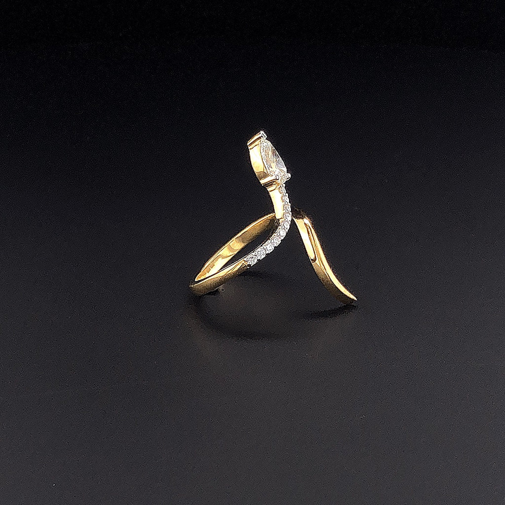Gold-Plated Lab-Grown Diamond Snake Ring with Pear-Shaped Face VR250409