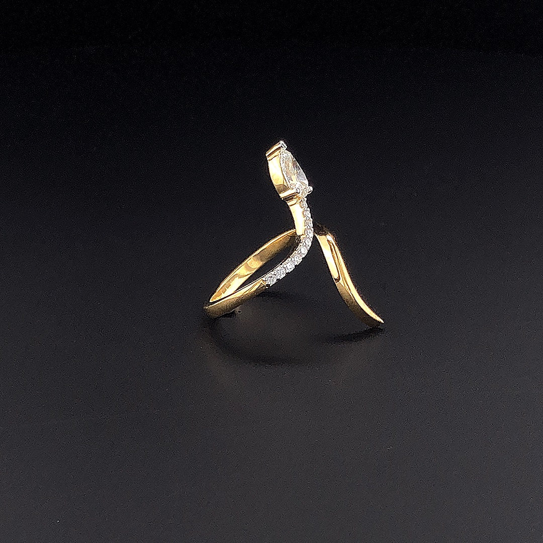 Gold-Plated Lab-Grown Diamond Snake Ring with Pear-Shaped Face VR250409