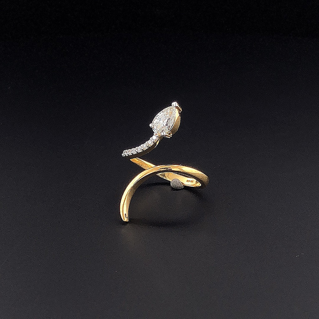 Gold-Plated Lab-Grown Diamond Snake Ring with Pear-Shaped Face VR250409