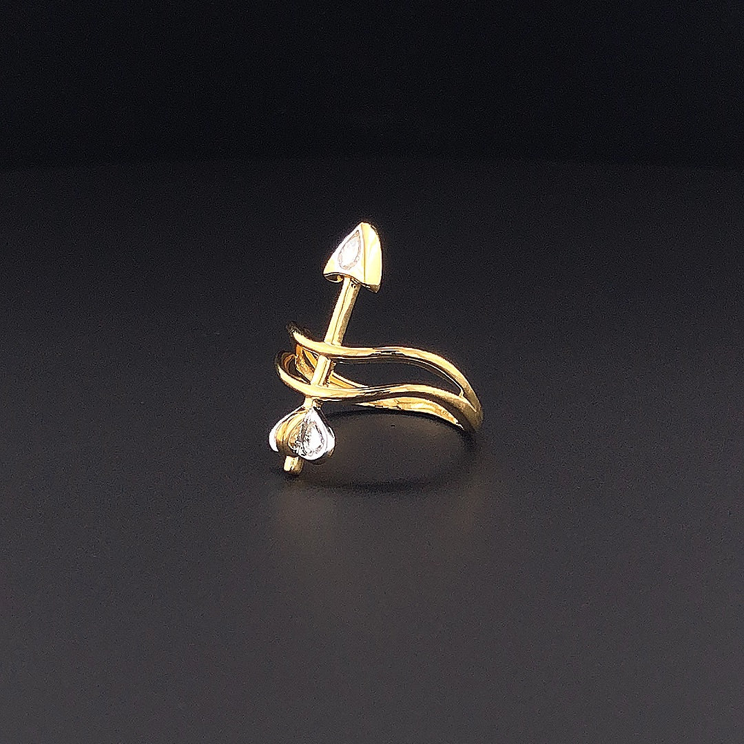 Gold-Plated Lab-Grown Diamond Arrow Ring with Pear Stones VR250424