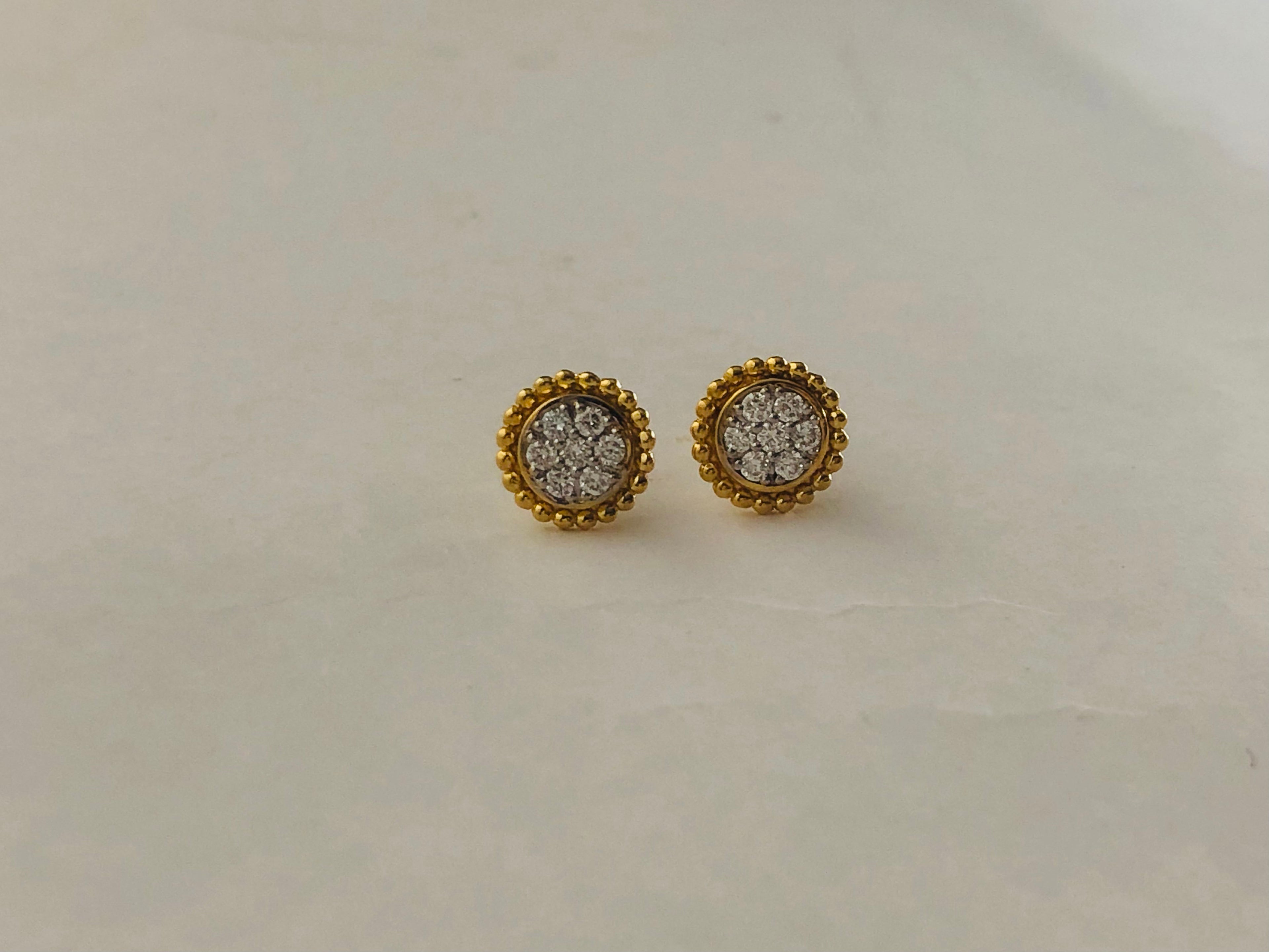 Round Pavé Stud Earrings with Beaded Border - Gold-Plated (Vermeil) Lab-Grown Diamonds | VE250096