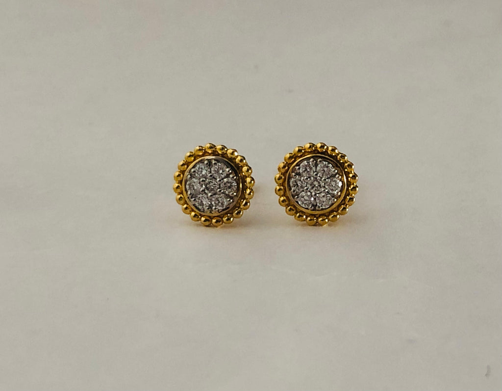 Round Pavé Stud Earrings with Beaded Border - Gold-Plated (Vermeil) Lab-Grown Diamonds | VE250096