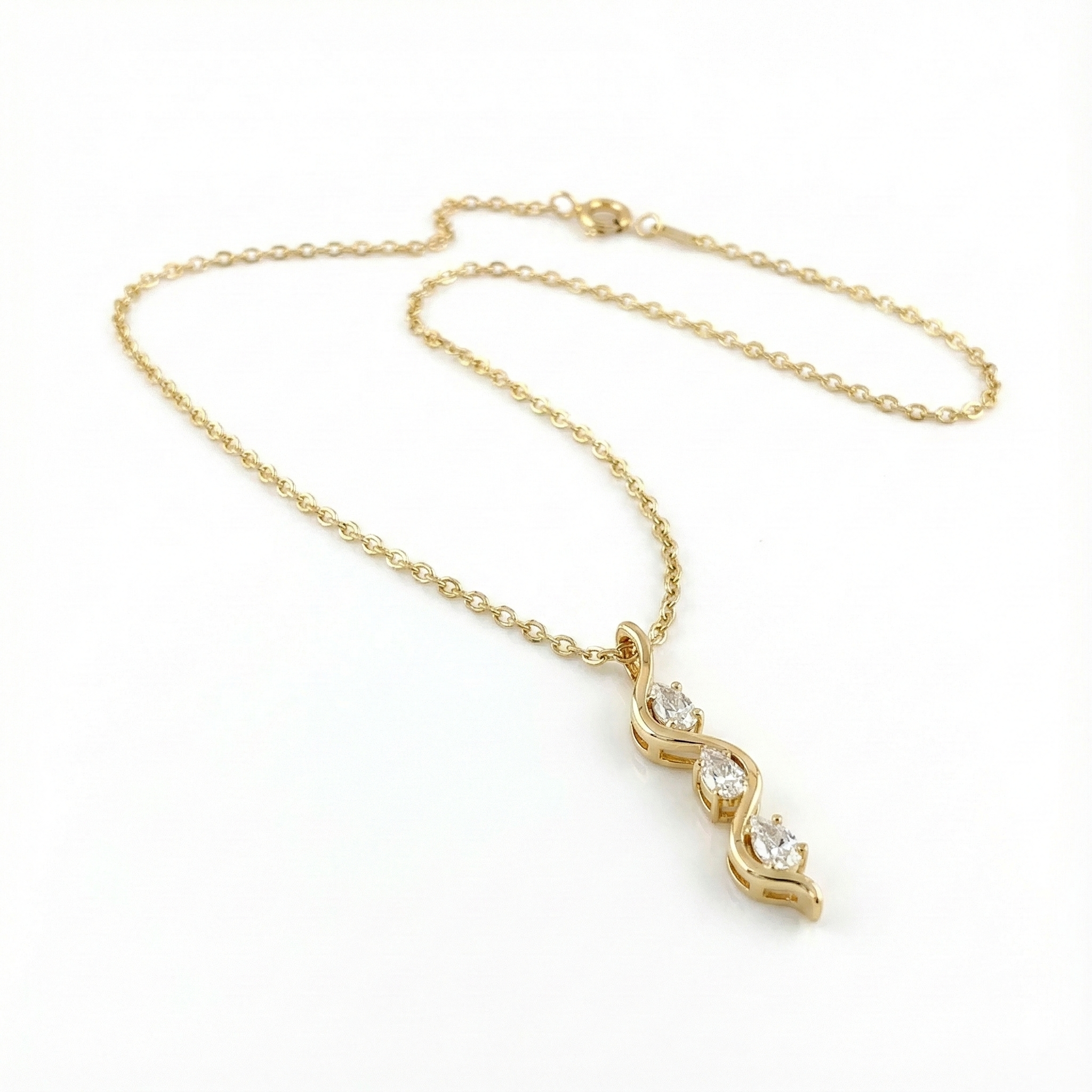 Triple Teardrop Twist Pendant - Gold-Plated (Vermeil) Lab-Grown Diamonds | VP250179